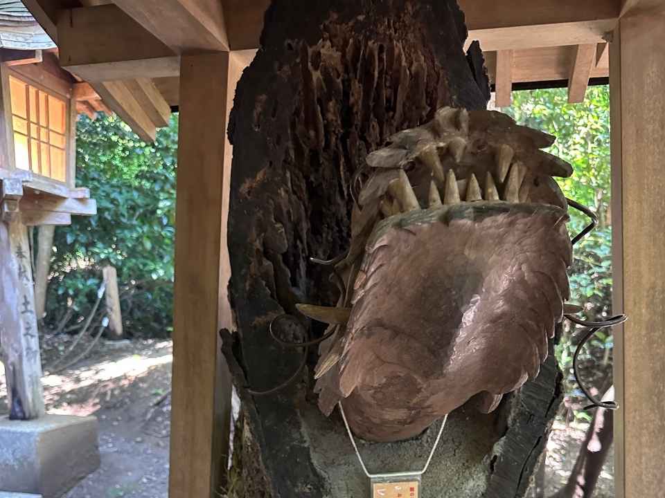 宮崎八大龍王水神の龍の彫刻
